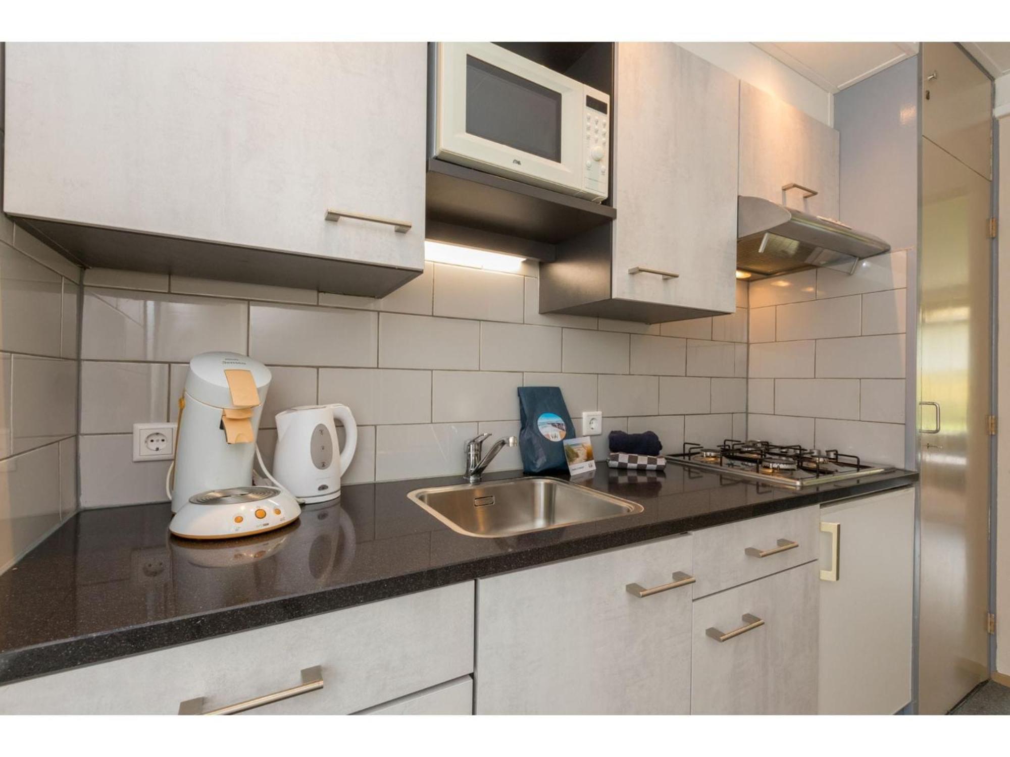 Attractive Apartment Near Vlissingen Beach Экстерьер фото
